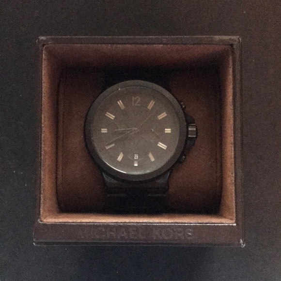 Michael Kors watch - Picture 1 of 3